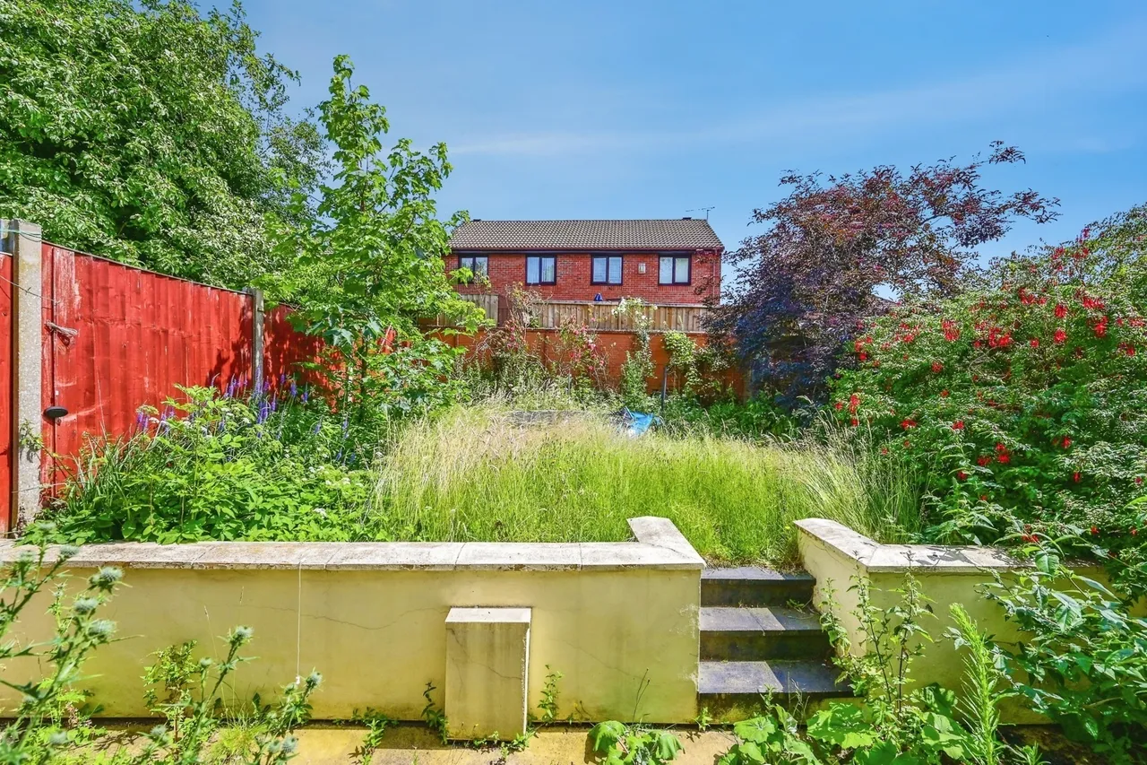 Allenby Square, Liverpool, L13, photo 13