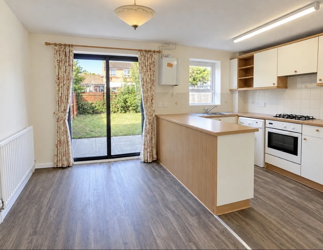 Douglas Place, Oldbrook, MK6, photo 3