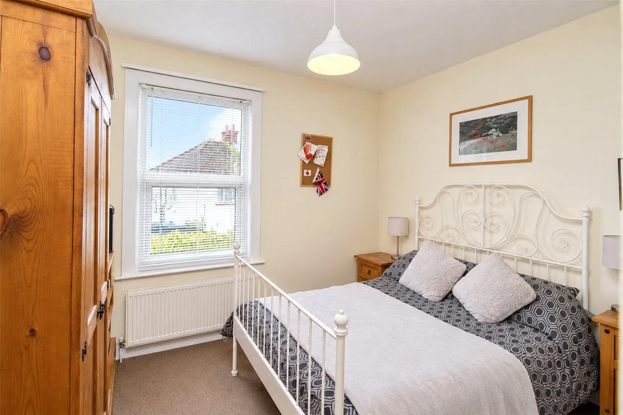 Cranleigh Drive, Leigh-on-Sea, SS9, photo 9