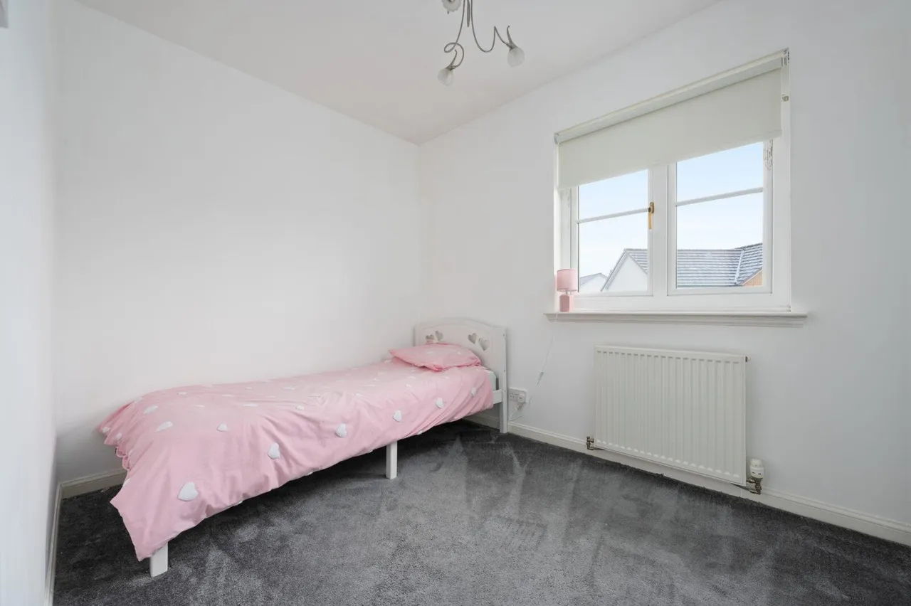 Honeysuckle Drive, Cumbernauld, G68 9GF, photo 39