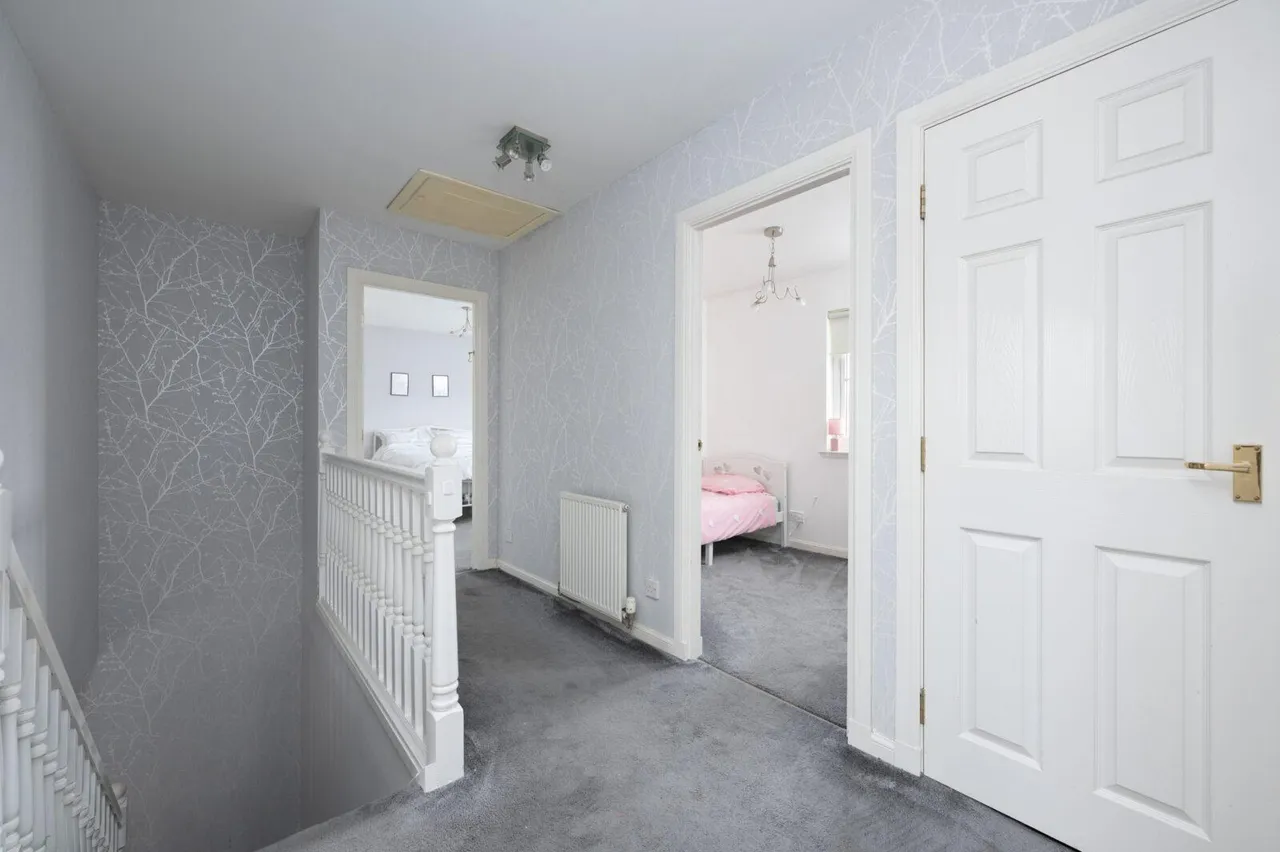 Honeysuckle Drive, Cumbernauld, G68 9GF, photo 26