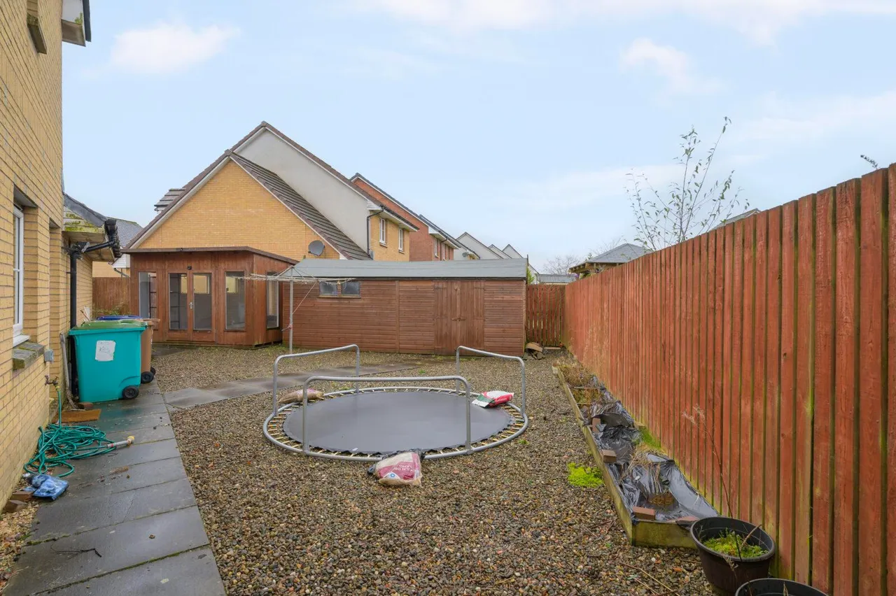 Honeysuckle Drive, Cumbernauld, G68 9GF, photo 45