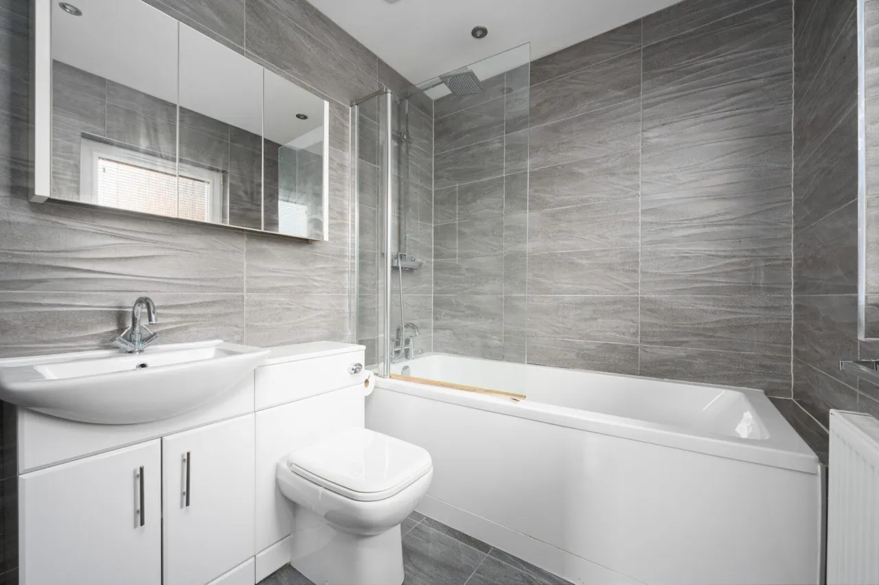 Honeysuckle Drive, Cumbernauld, G68 9GF, photo 24