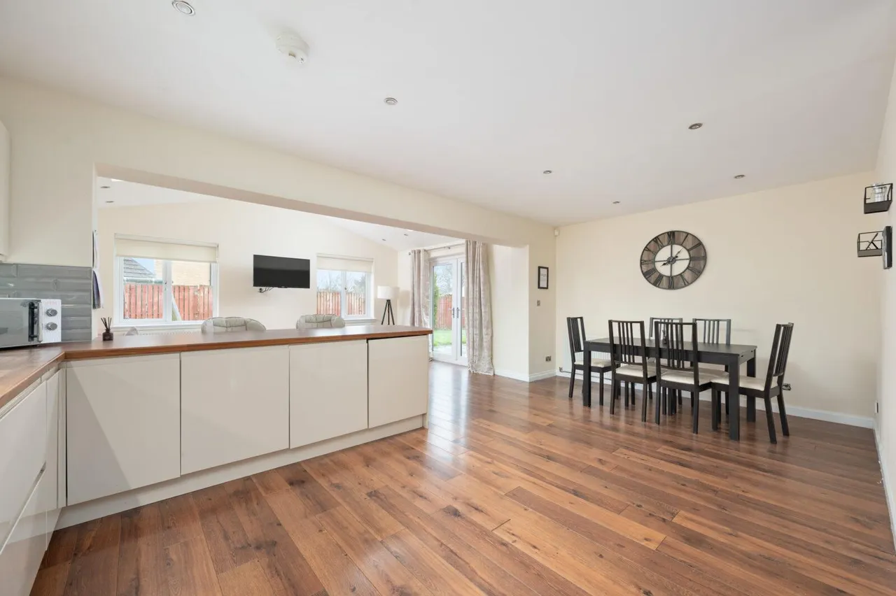 Honeysuckle Drive, Cumbernauld, G68 9GF, photo 7