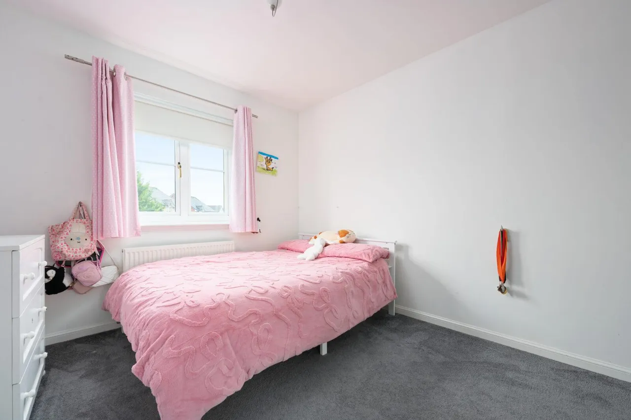 Honeysuckle Drive, Cumbernauld, G68 9GF, photo 36
