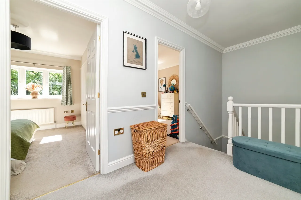 Long Meadow, Watton At Stone, Hertford, photo 12