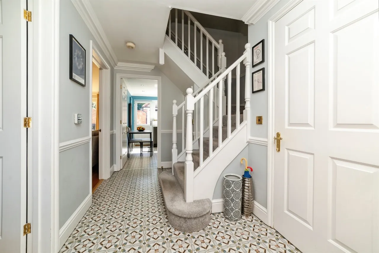 Long Meadow, Watton At Stone, Hertford, photo 9