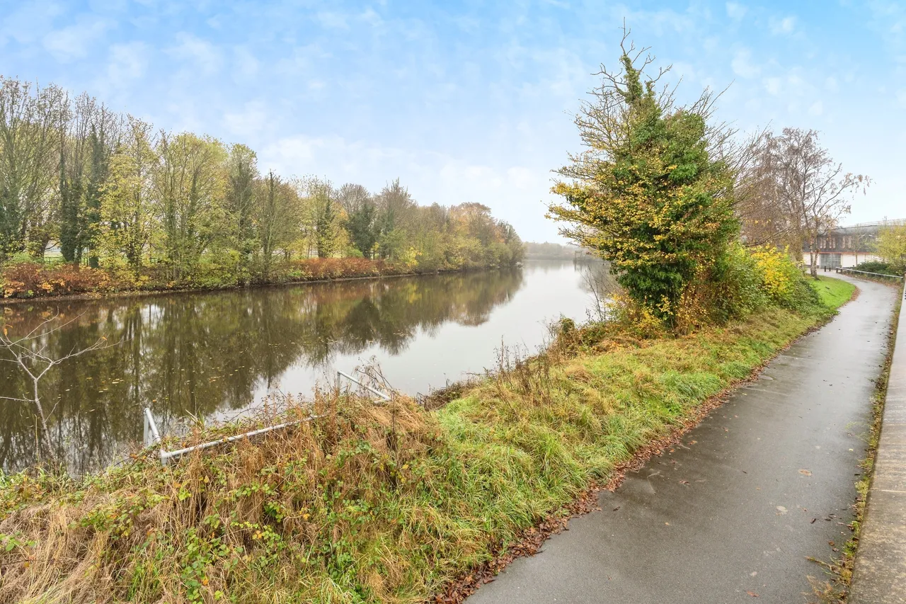 Riverside Close, Warrington, WA1, photo 7