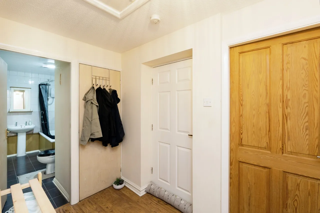 Riverside Close, Warrington, WA1, photo 13