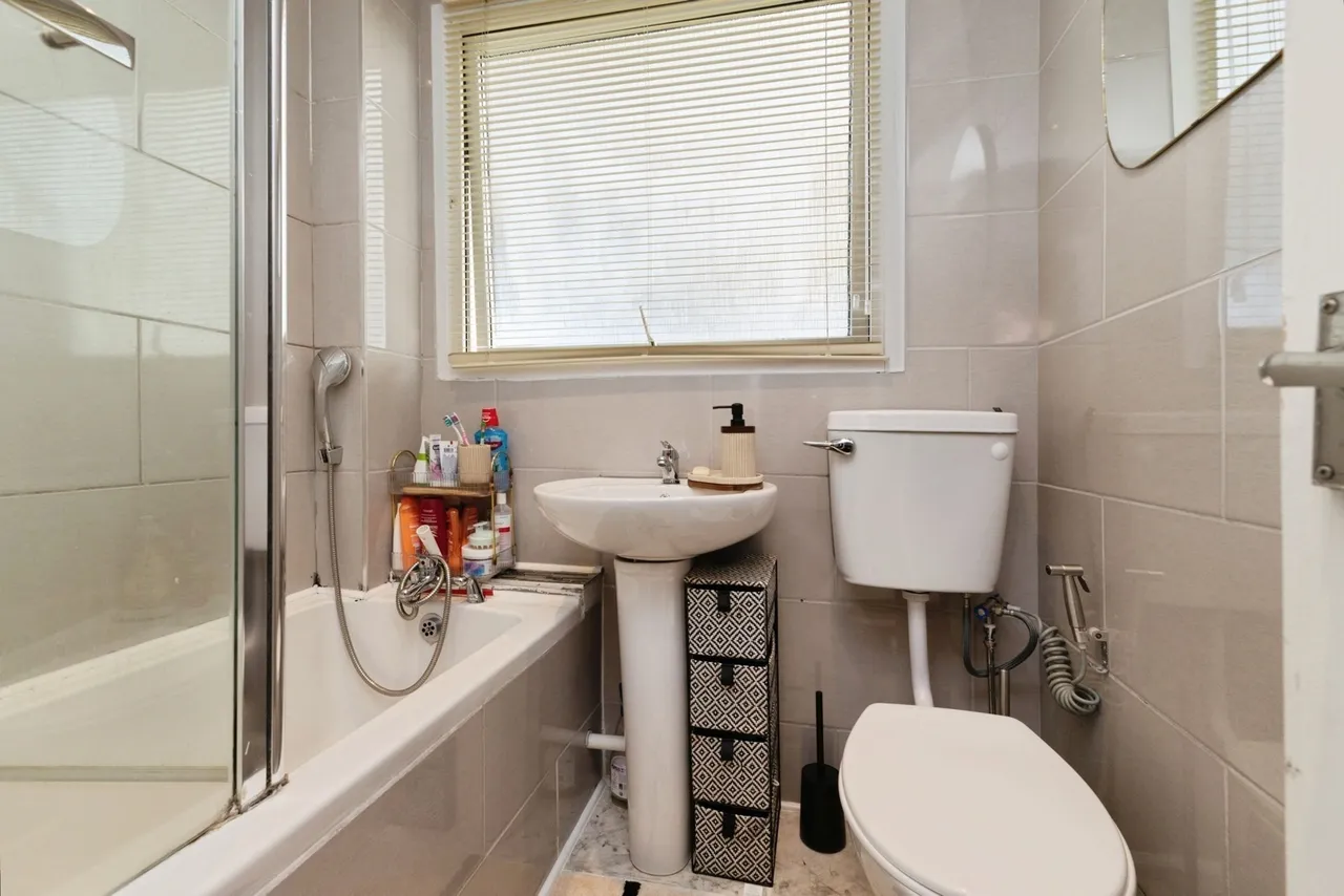 Surbiton Road, Stockton-on-Tees, Durham, TS19, photo 9