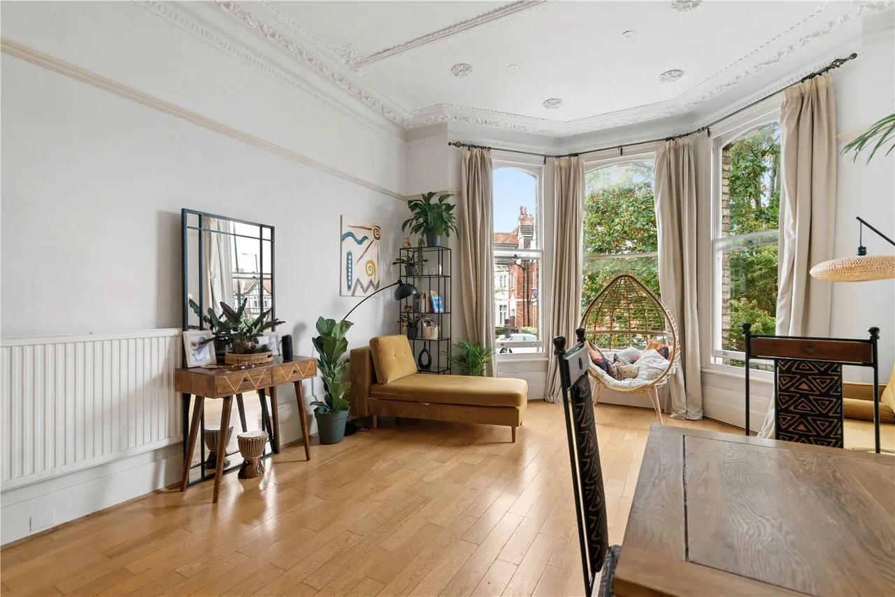 Stanley Road, Teddington, TW11, photo 3