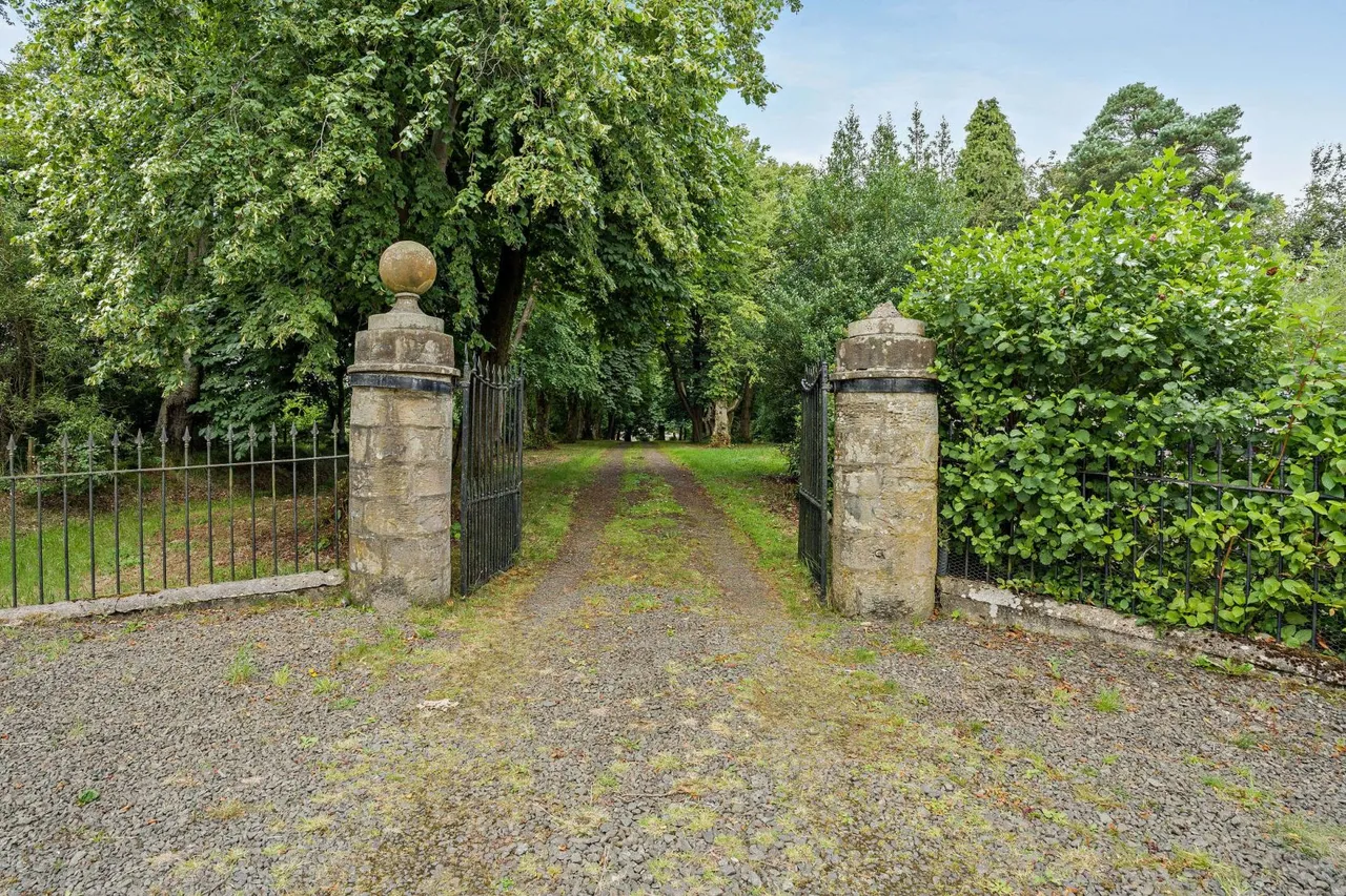 Hartwood House, West Calder, EH55, photo 27