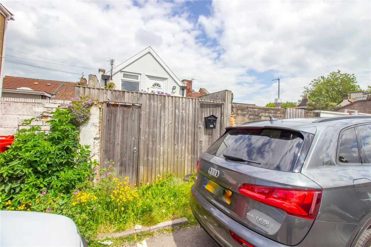 Church Road, Redfield, BS5, photo 19