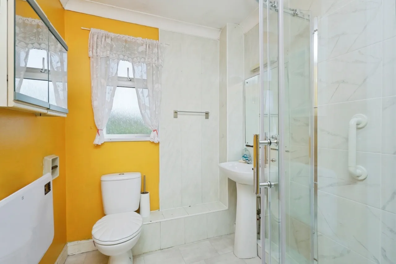 Alexandra Road, Heathfield, TN21, photo 12
