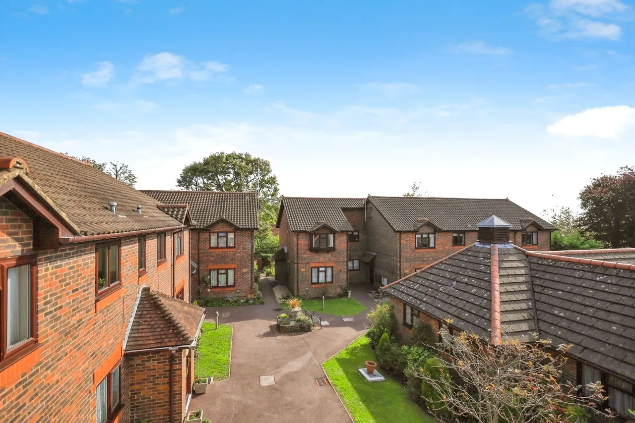 Alexandra Road, Heathfield, TN21, photo 13