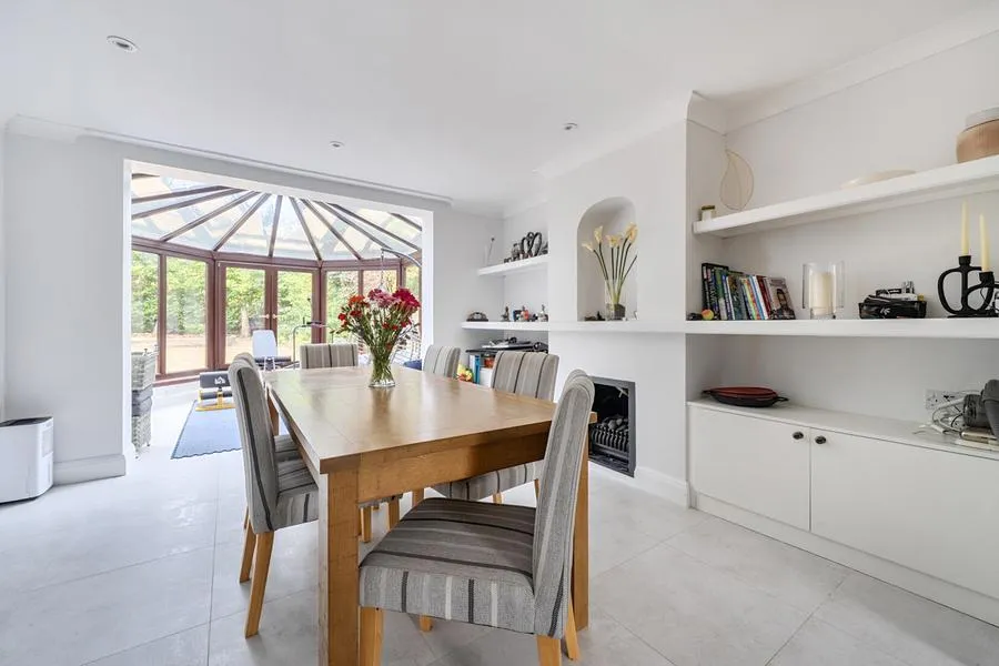 Oakwood Road, Windlesham, GU20, photo 5