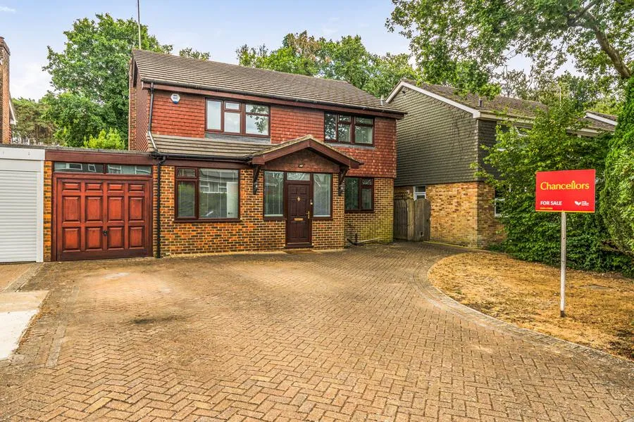 4 bed house for sale, Oakwood Road, Windlesham, GU20
