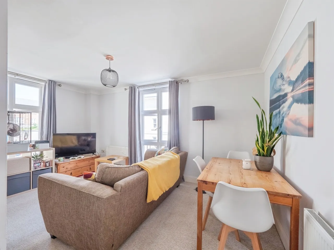 2 bed flat for sale — Billingsmoor Lane, Poundbury, Dorchester