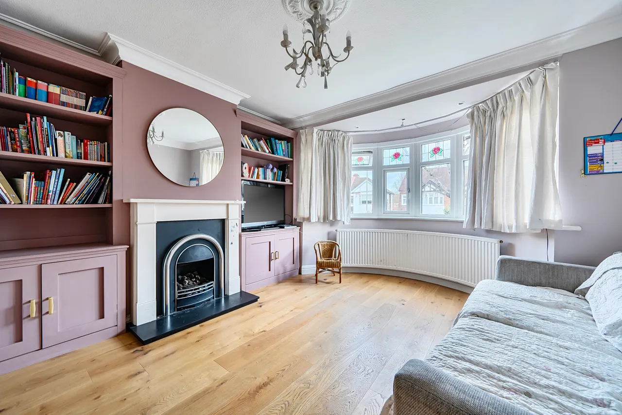 Church Hill Road, East Barnet, Barnet, Greater London, EN4 8PH, photo 2