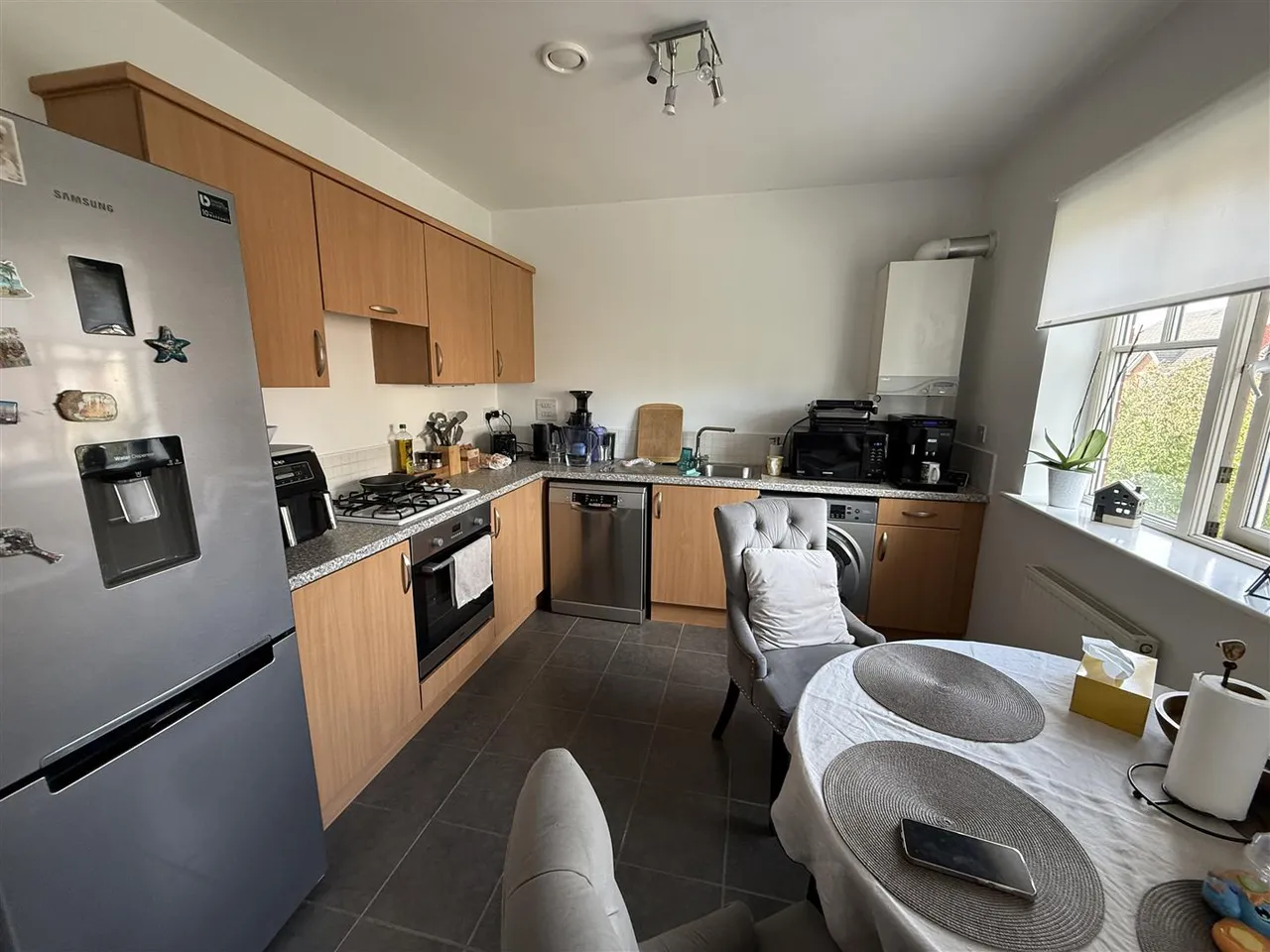 Caroline Court, Burton-On-Trent, DE14, photo 5