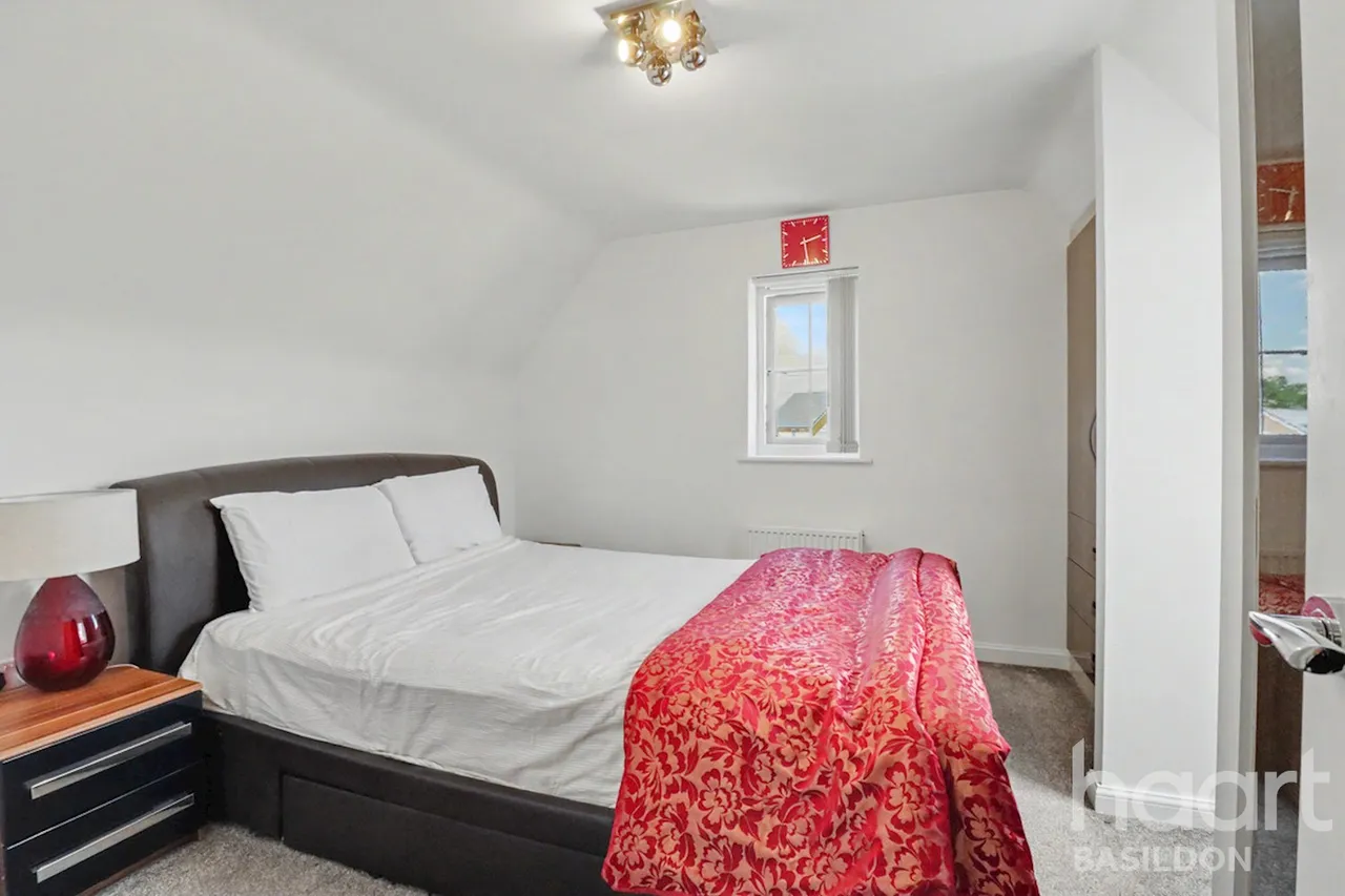 Broadhurst Place, Basildon, SS14, photo 21