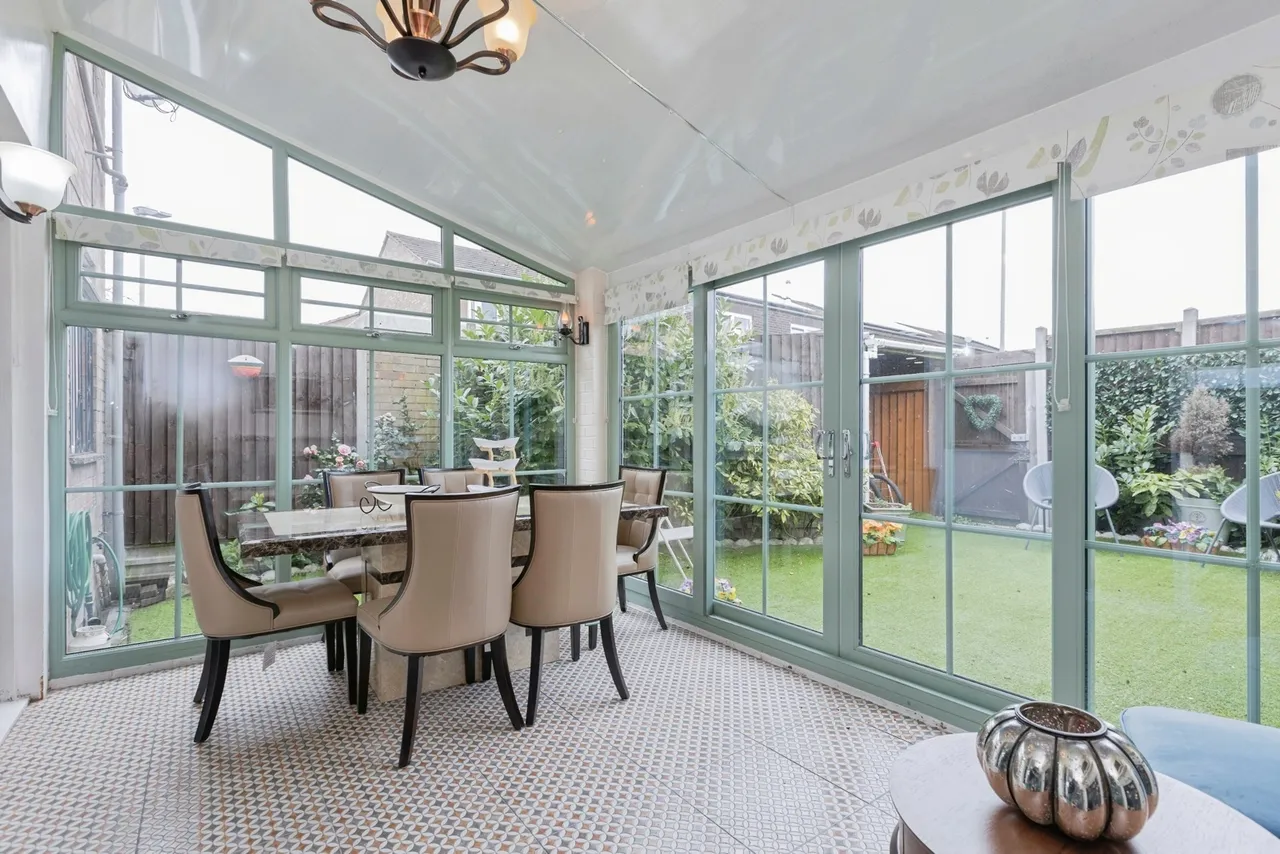 Holkham Avenue, Leicester, LE4, photo 2