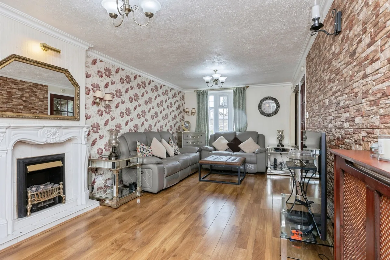 Holkham Avenue, Leicester, LE4, photo 7