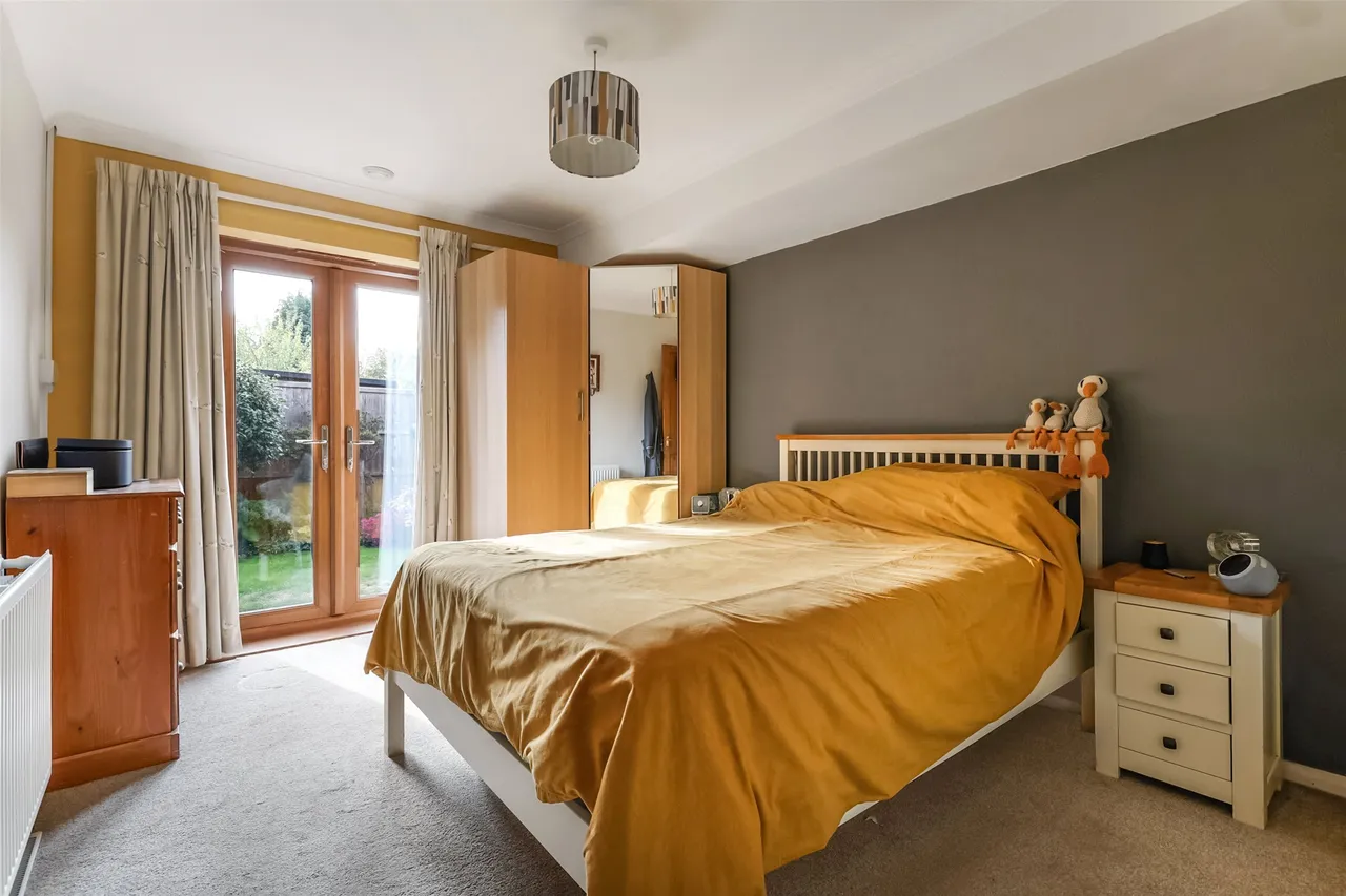 Warwick Road, Holmwood, RH5, photo 5