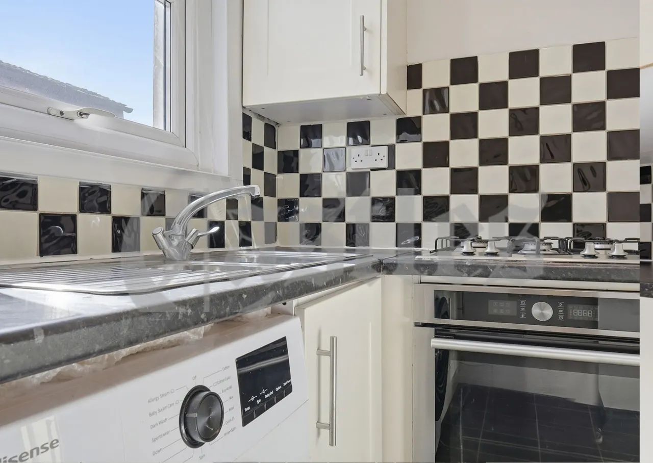 Fairbourne Road, London, N17, photo 9