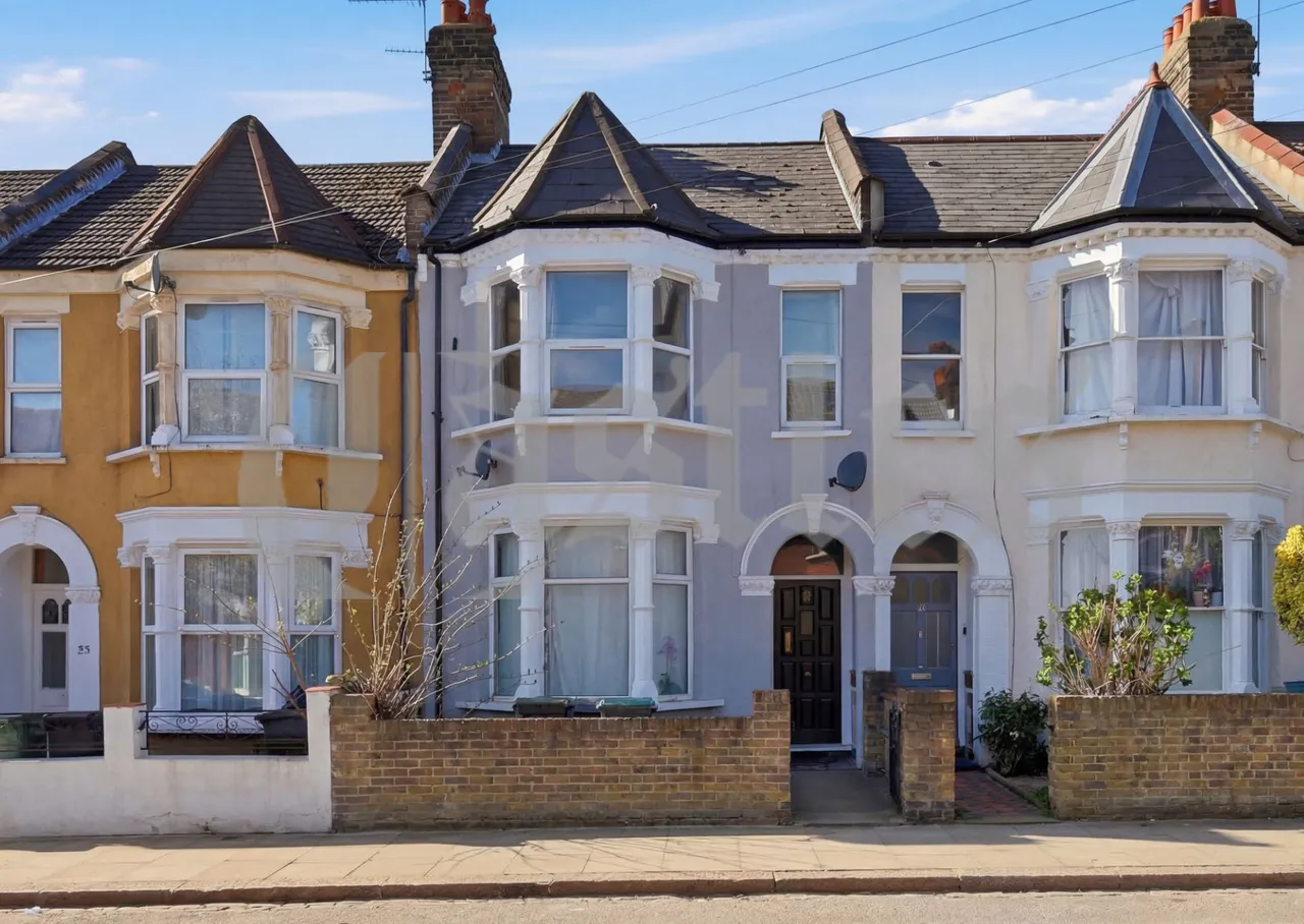Fairbourne Road, London, N17, photo 2