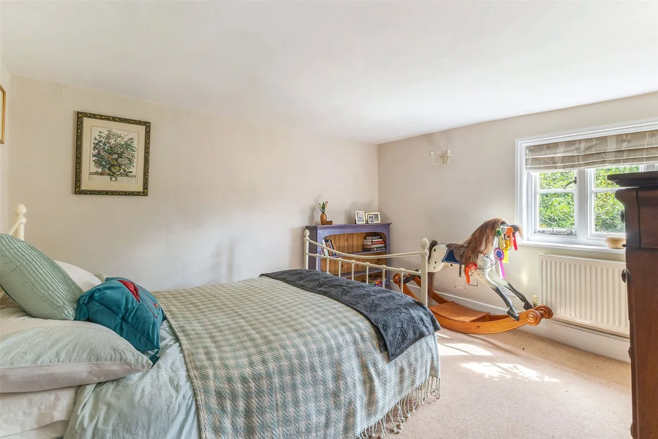 Bank, Lyndhurst, SO43, photo 17