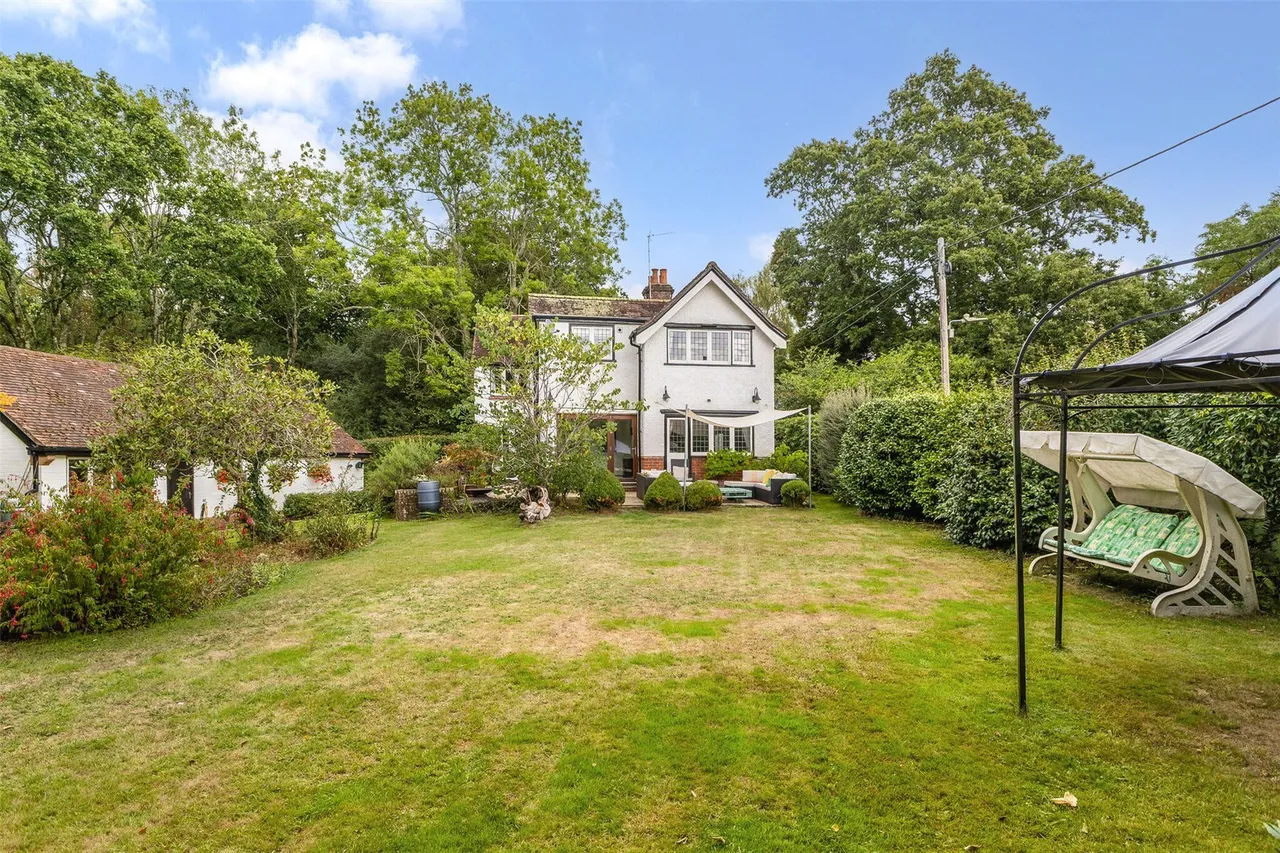 Bank, Lyndhurst, SO43, photo 20