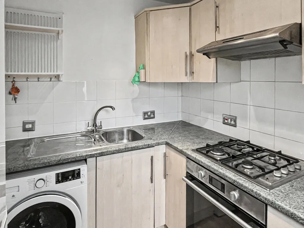 Cairnside, High Wycombe, HP13, photo 6