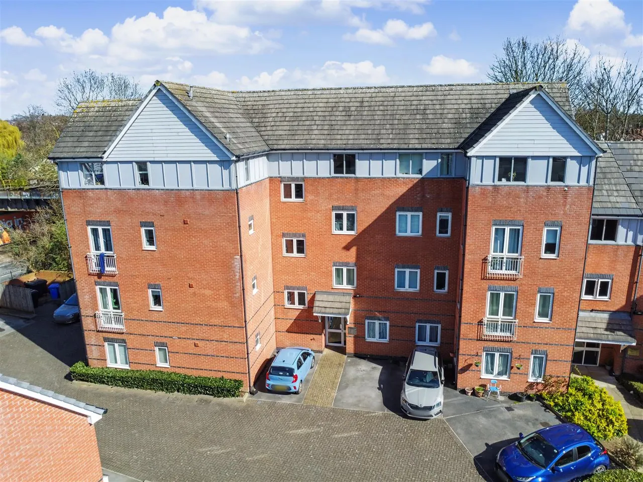 2 bed flat for sale, Thornfield Square, Long Eaton, NG10