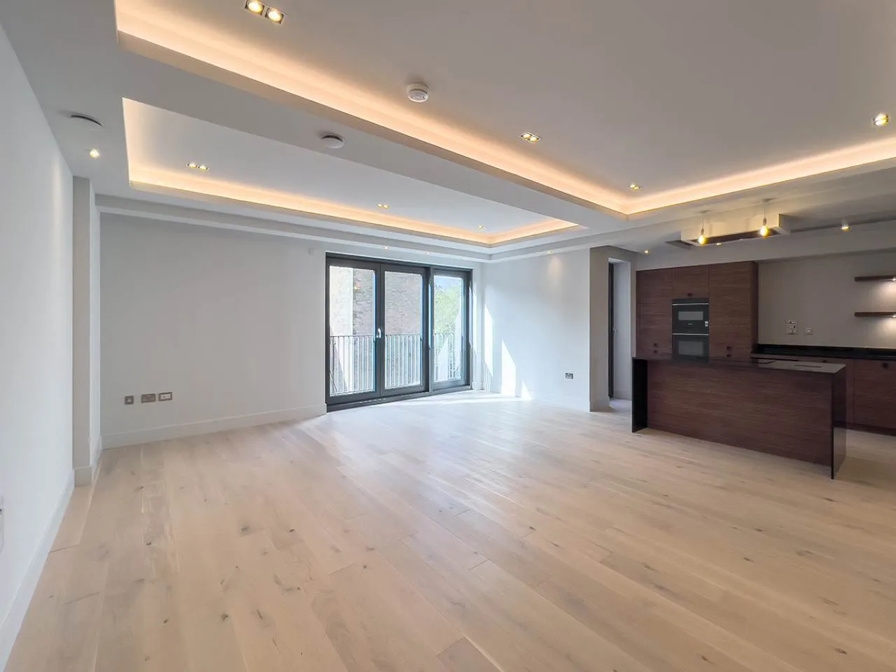 2 bed flat to rent — Belford Road, West End, Edinburgh, EH4 3DB