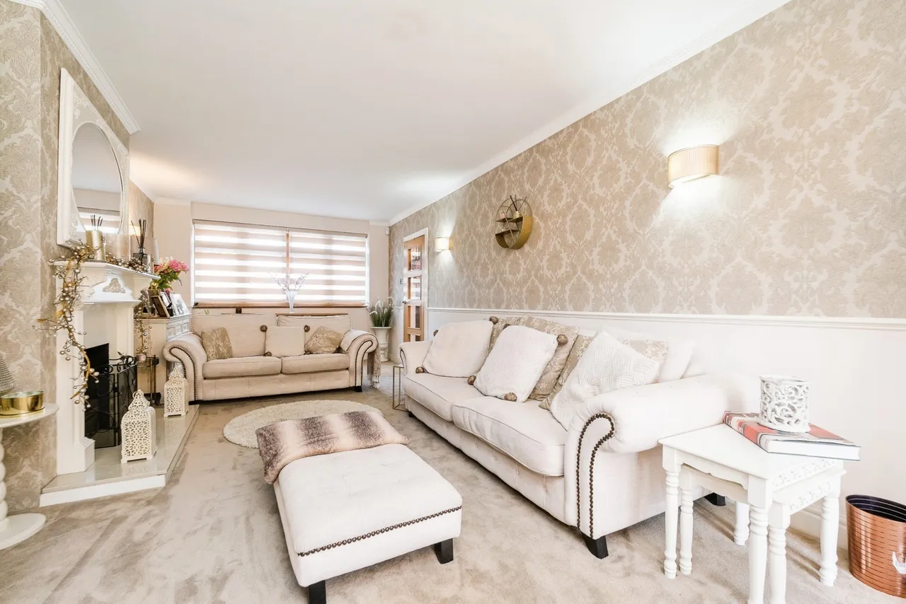Lambourne Road, Chigwell, IG7, photo 8