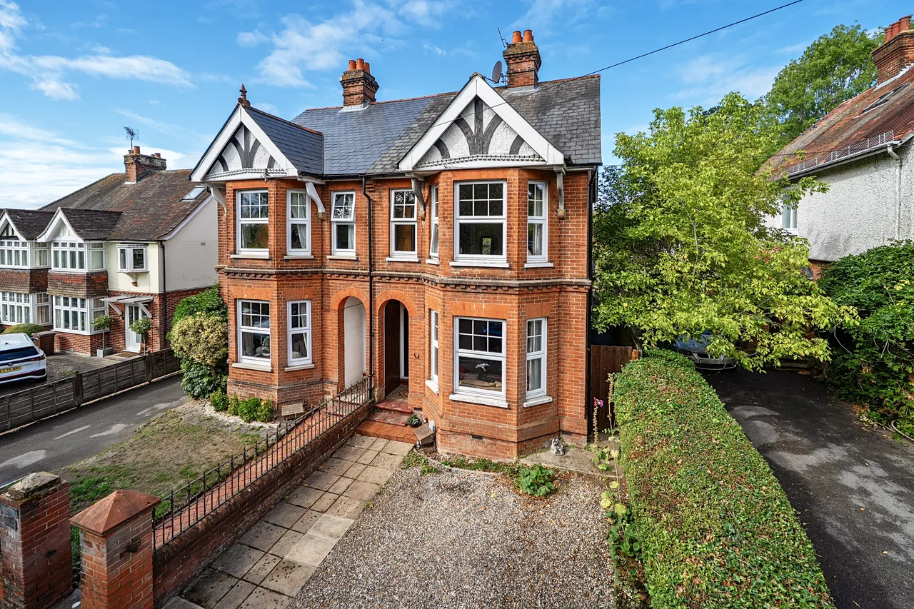 4 bed house for sale — Eggars Hill, Aldershot, GU11