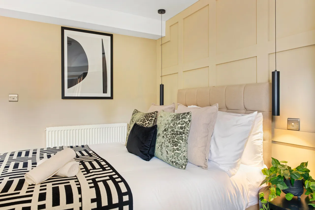 Room 1, Bennett Street NG10 4RA, photo 2