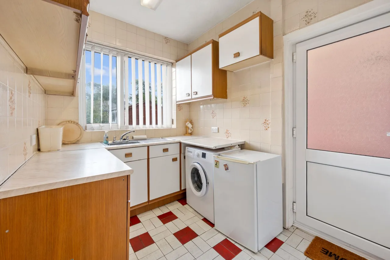 Prescot Road, St. Helens, St. Helens, WA10 3AH, photo 9