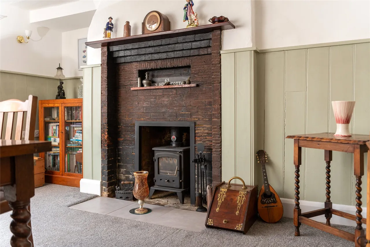 High Street, Walkern, SG2, photo 6