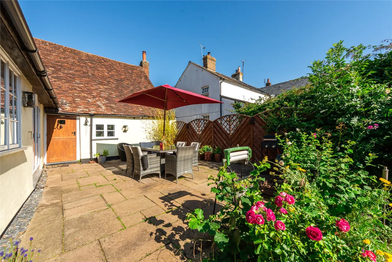 High Street, Walkern, SG2, photo 16