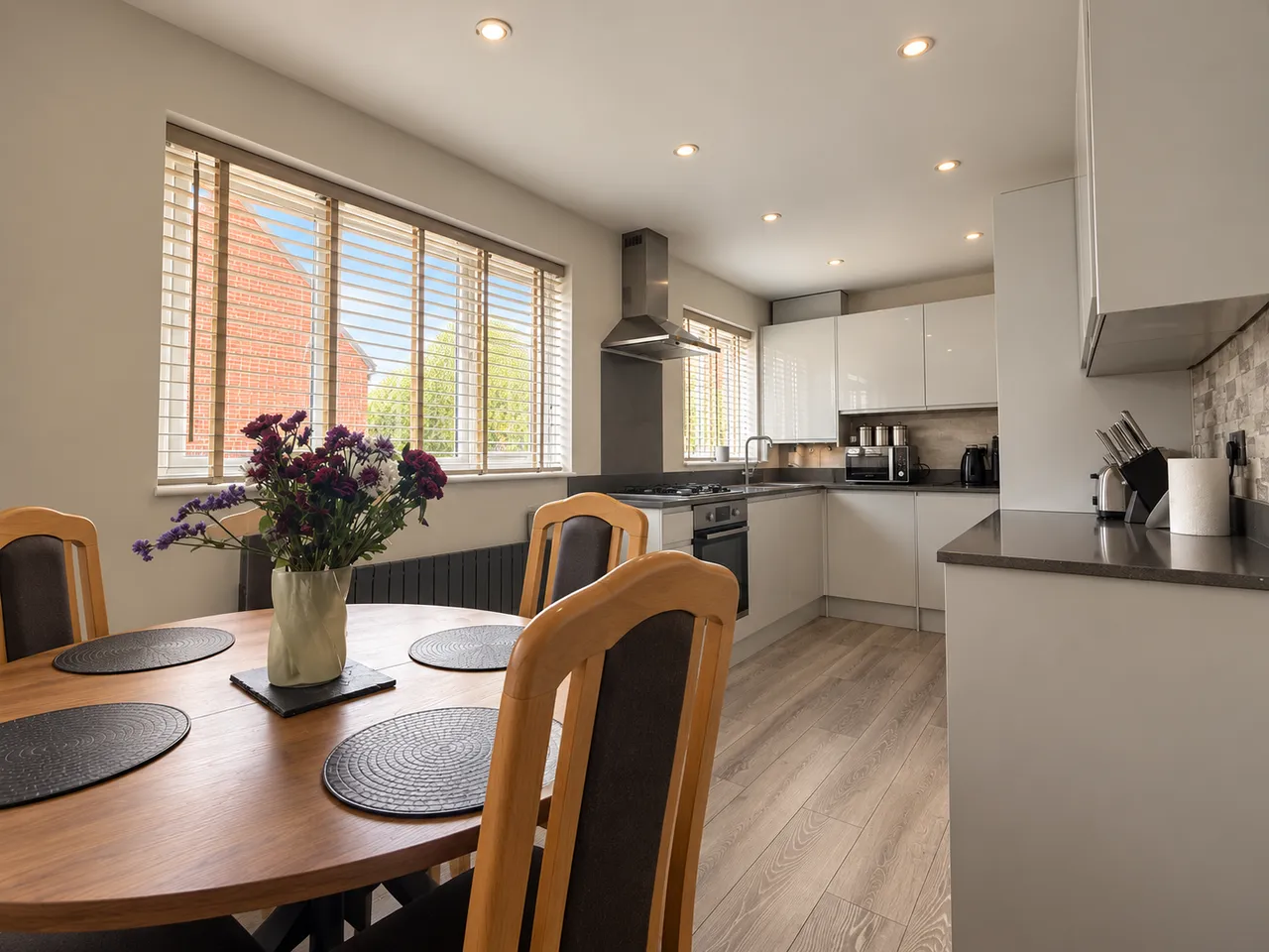 Sellers Grange, Orton Goldhay, PE2, photo 10