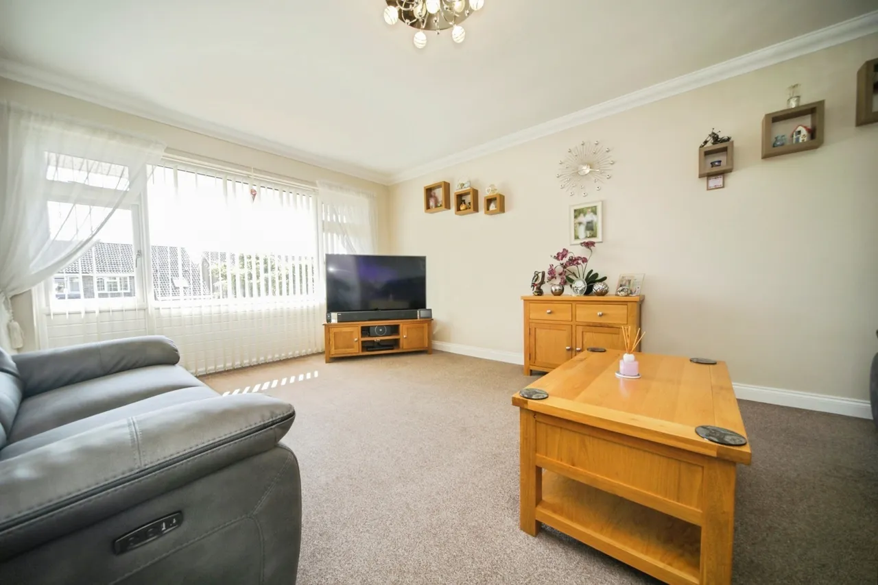 Millfield Avenue, STOWMARKET, Suffolk, IP14, photo 6