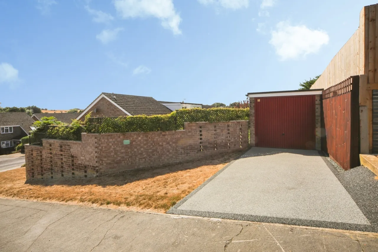 Millfield Avenue, STOWMARKET, Suffolk, IP14, photo 5