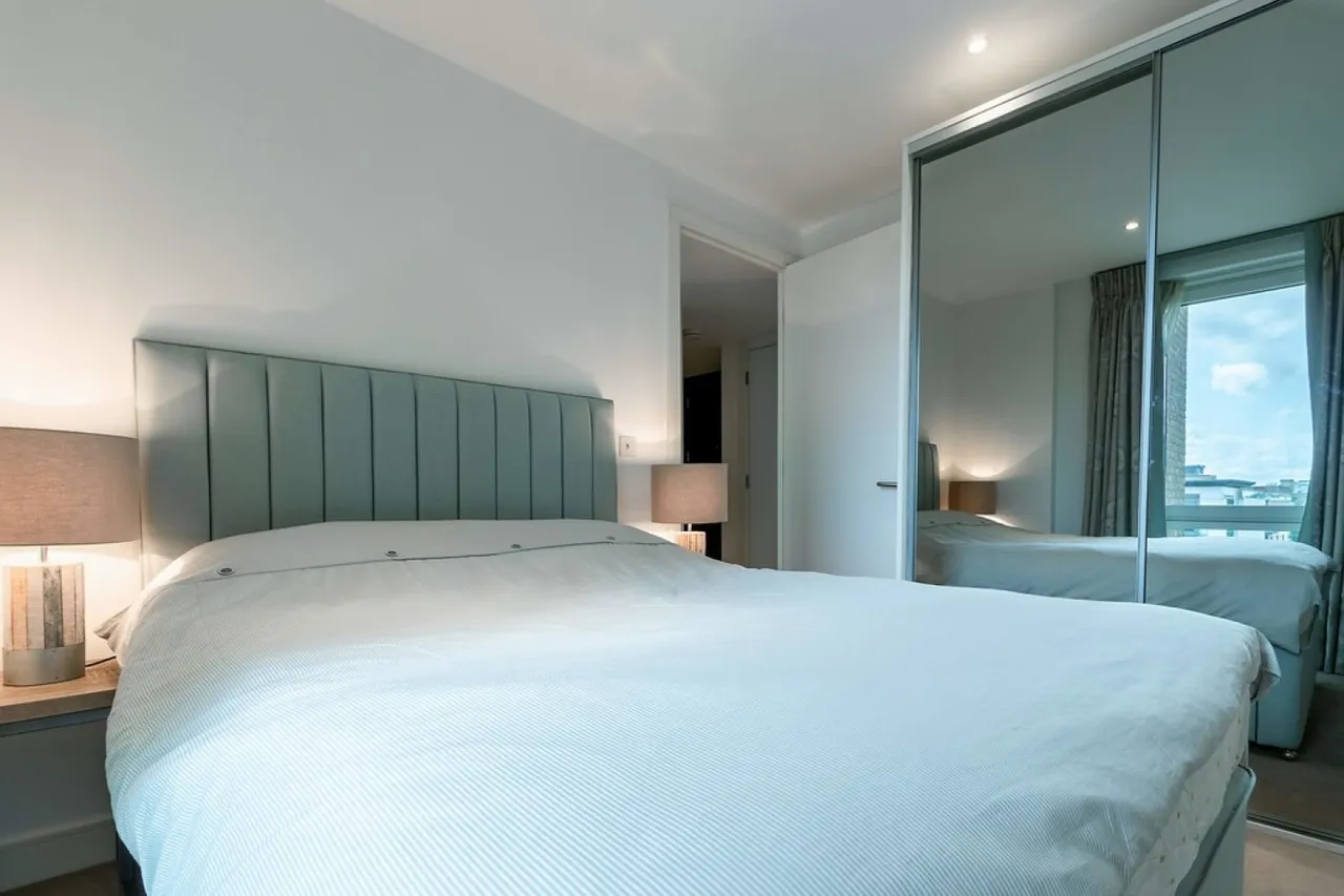 Horizon House, Battersea Reach, SW18, photo 8