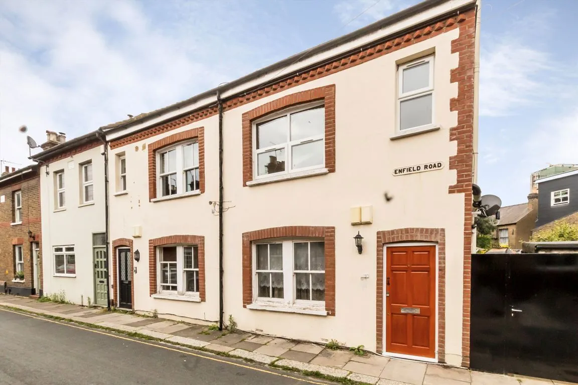 1 bed flat to rent, Enfield Road, TW8