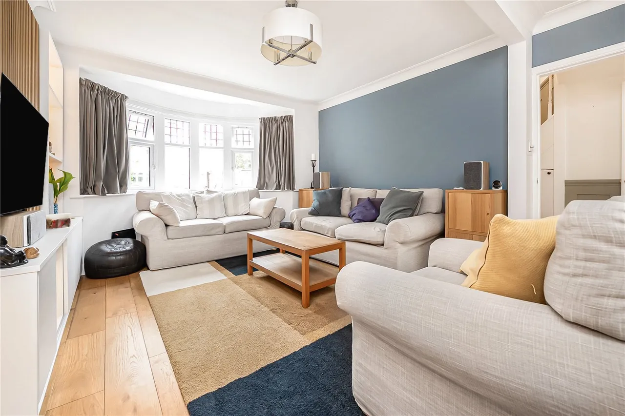 St. Vincent Road, Twickenham, TW2, photo 6