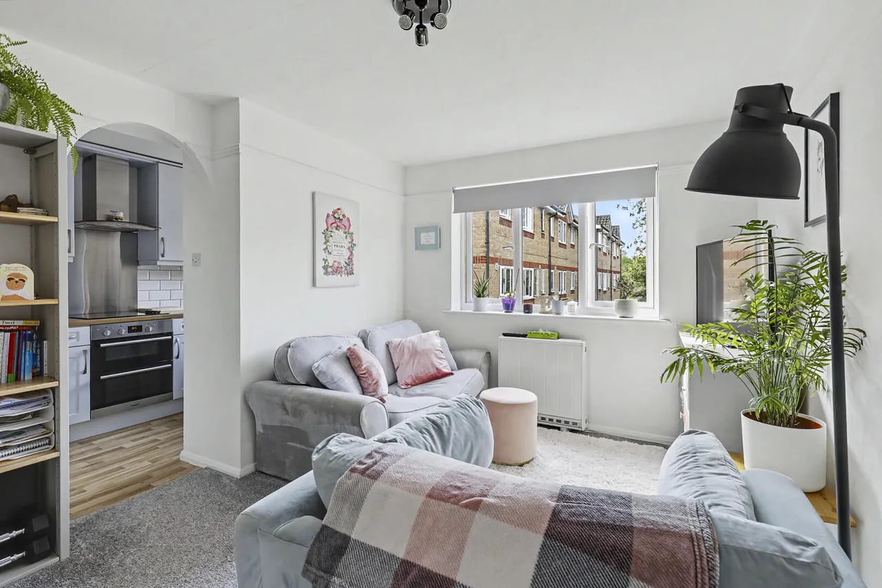 Waddington Close, Enfield, EN1, photo 6