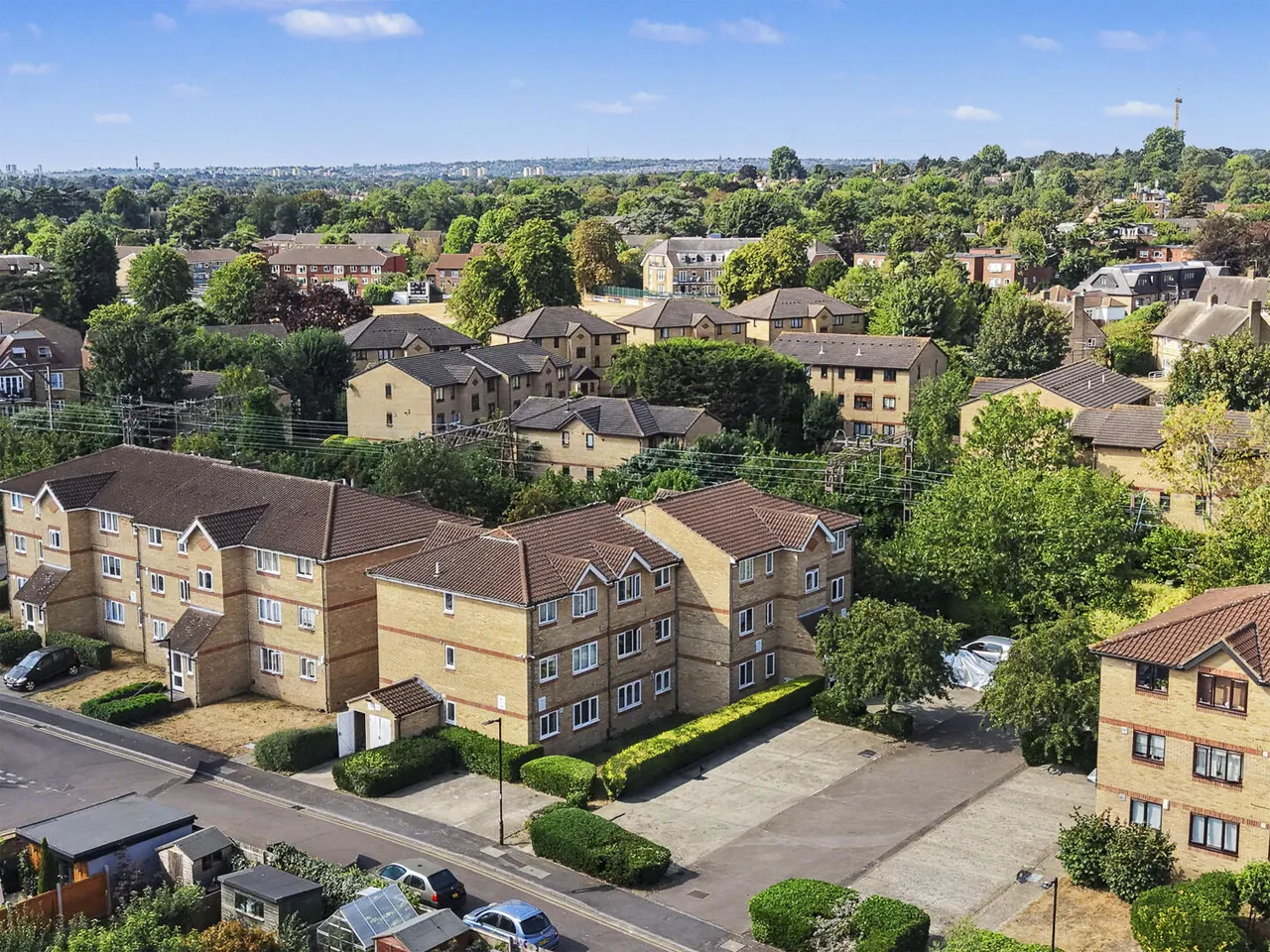 Waddington Close, Enfield, EN1, photo 26