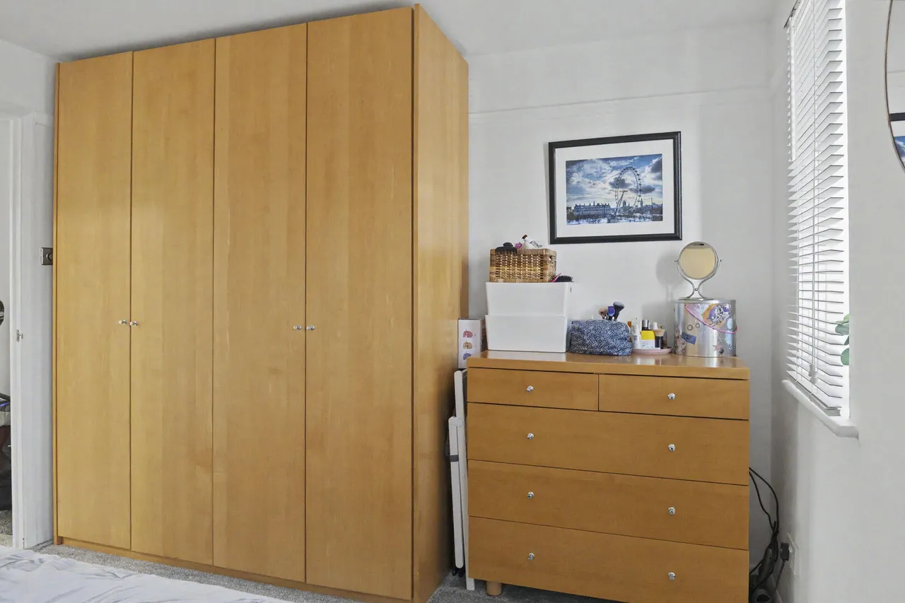Waddington Close, Enfield, EN1, photo 36